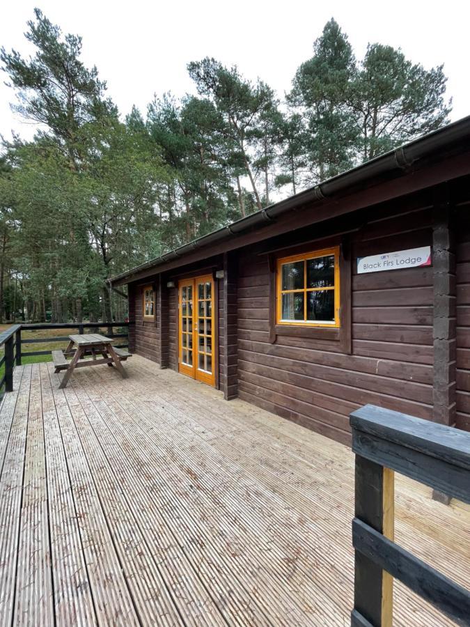 Вилла Avon Tyrrell Outdoor Activity Centre Bransgore Экстерьер фото